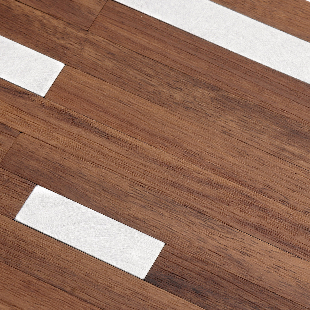 Brown Wood Grain tile detail