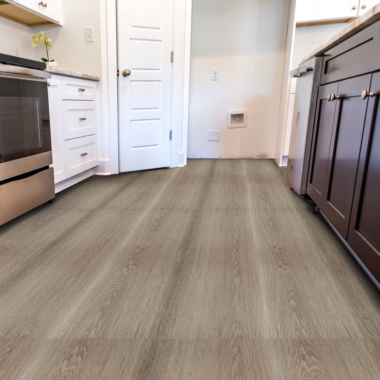 Luxurious finish for kitchen applications